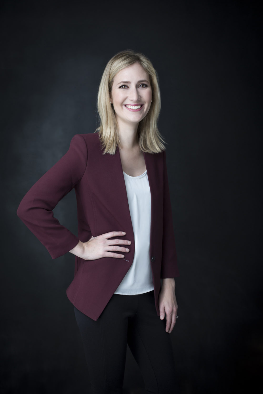 calgary-womens-corporate-headshot-and-portrait-photographer